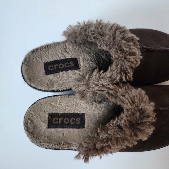 Crocs Clogs Womens Size 7 Cobbler Mule Slip On Wedges Suede Brown Fuzzy Lined - Picture 7 of 11